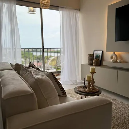 Apartamento Cozy ,near Beach, Walled *