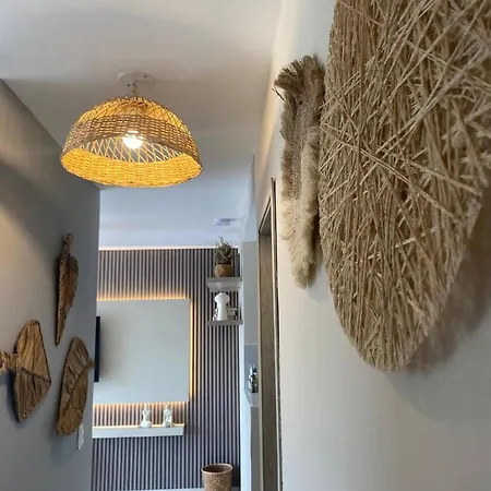 Cozy ,near Beach, Walled *